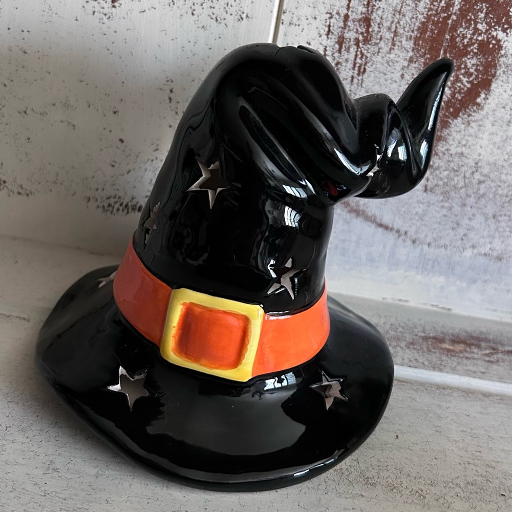 Halloween Witch’s Hat with flickering Light Ceramic